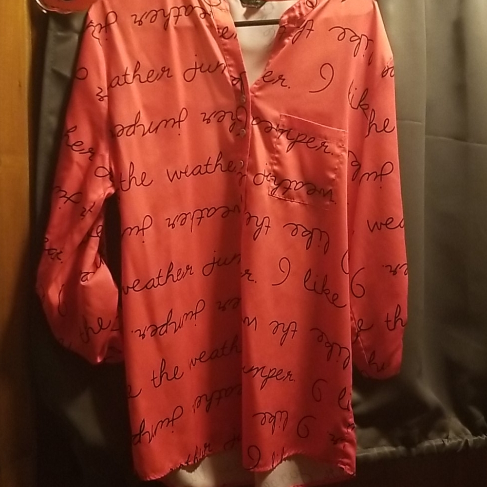 FloryDay blouse. Coral color.